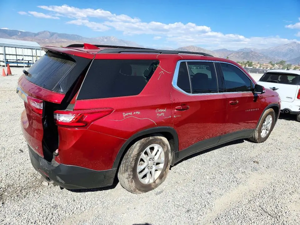 2021 CHEVROLET TRAVERSE LT  