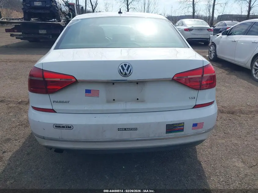 2016 VOLKSWAGEN PASSAT 1.8T S