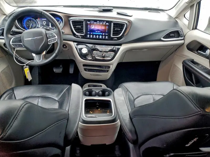 2017 CHRYSLER PACIFICA TOURING L PLUS  