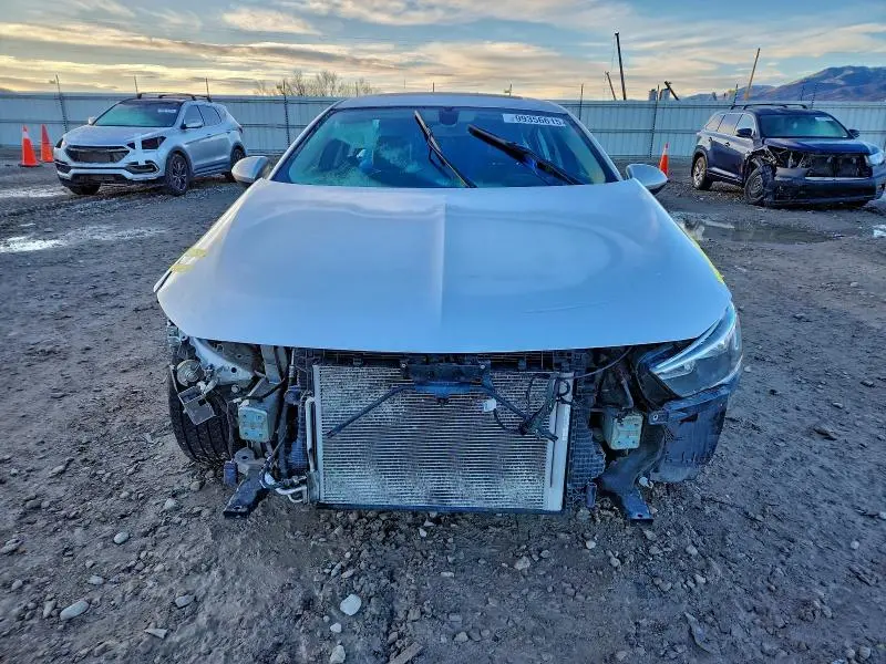 2018 BUICK REGAL ESSENCE  