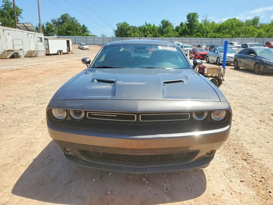 2019 DODGE CHALLENGER SXT  