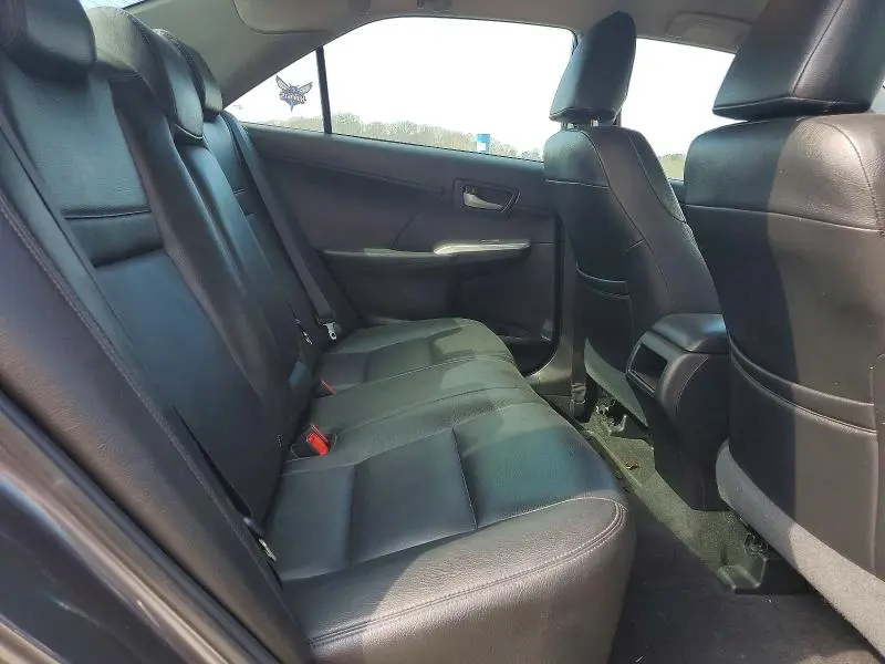 2014 TOYOTA CAMRY SE  