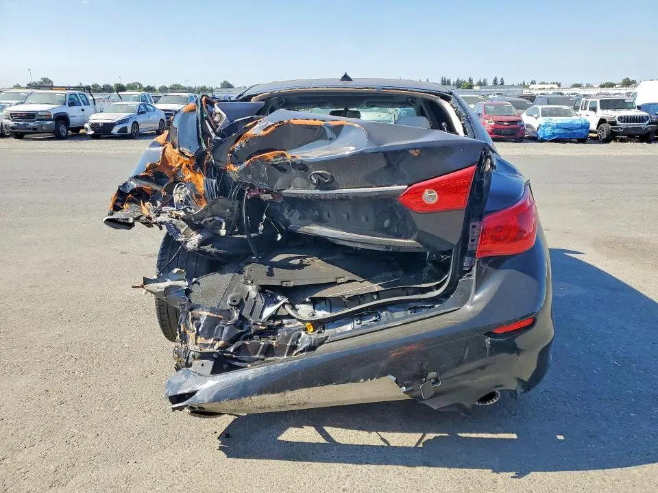 2016 INFINITI Q50 RED SPORT 400  