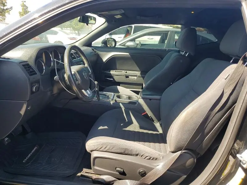 2013 DODGE CHALLENGER SXT  