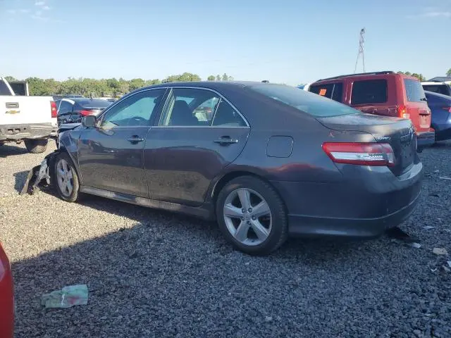 2011 TOYOTA CAMRY SE  