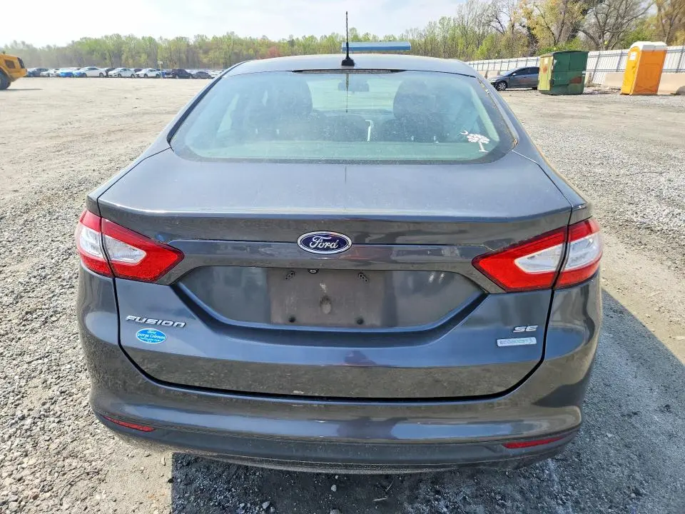 2015 FORD FUSION SE  
