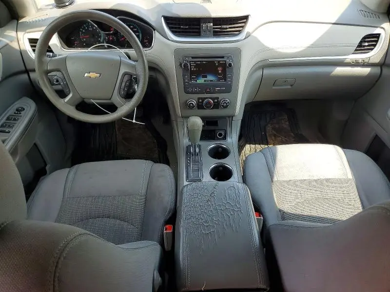 2014 CHEVROLET TRAVERSE LS  