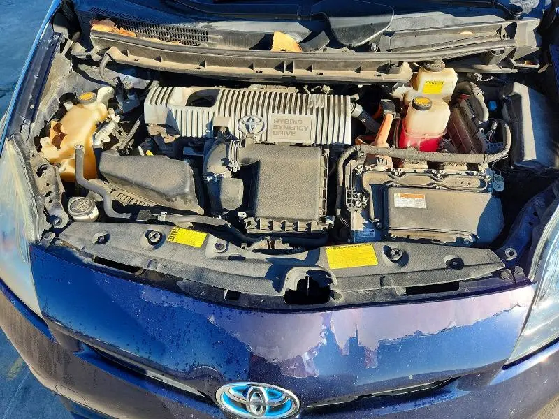 2013 TOYOTA PRIUS   