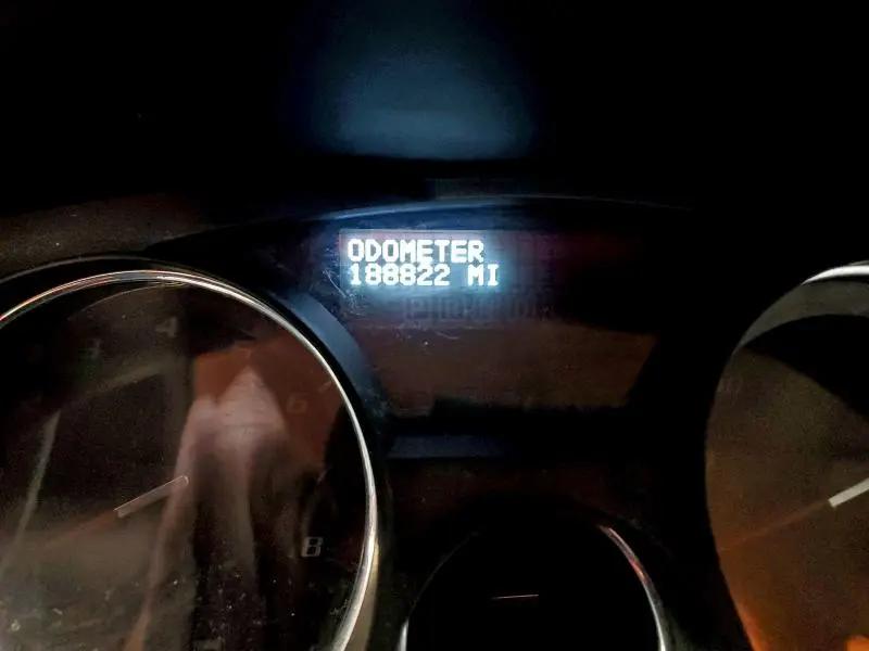 2011 GMC ACADIA SLT-1  