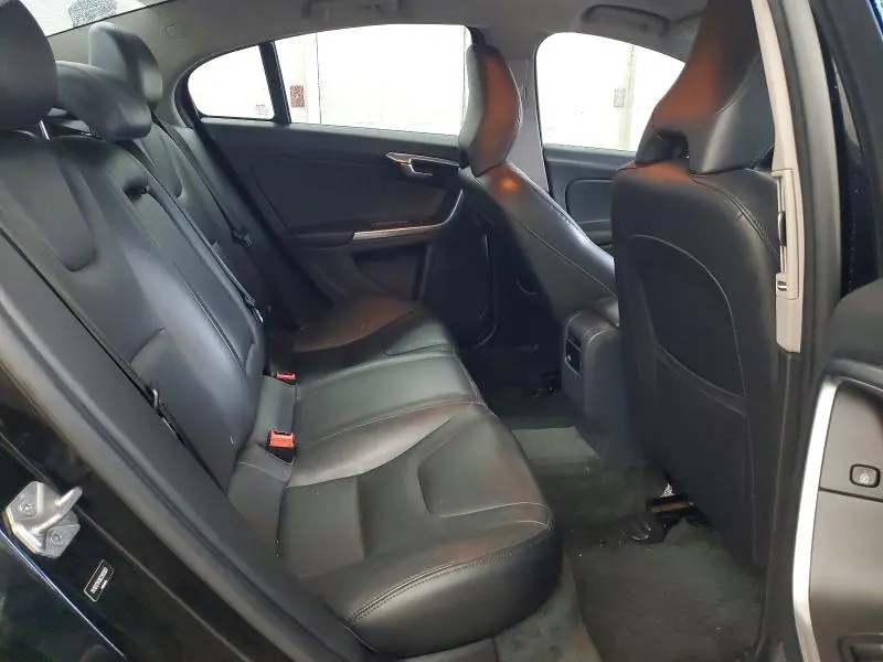 2016 VOLVO S60   