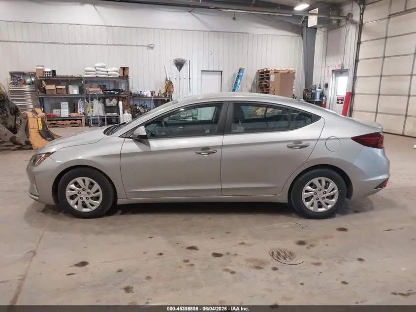 2020 HYUNDAI ELANTRA SE