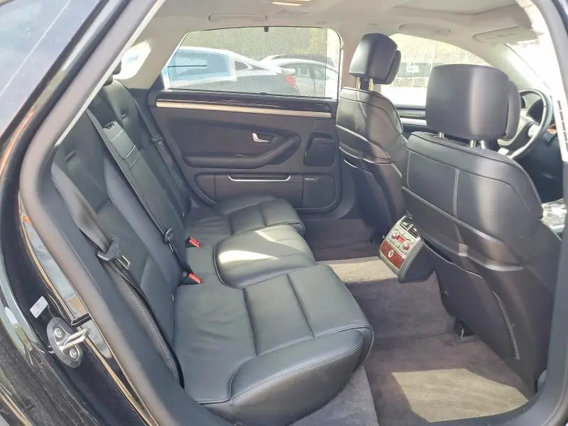2010 AUDI A8 QUATTRO  