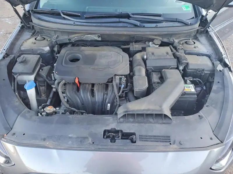 2019 HYUNDAI SONATA SE  