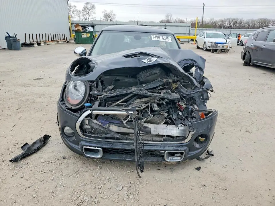 2014 MINI COOPER S  