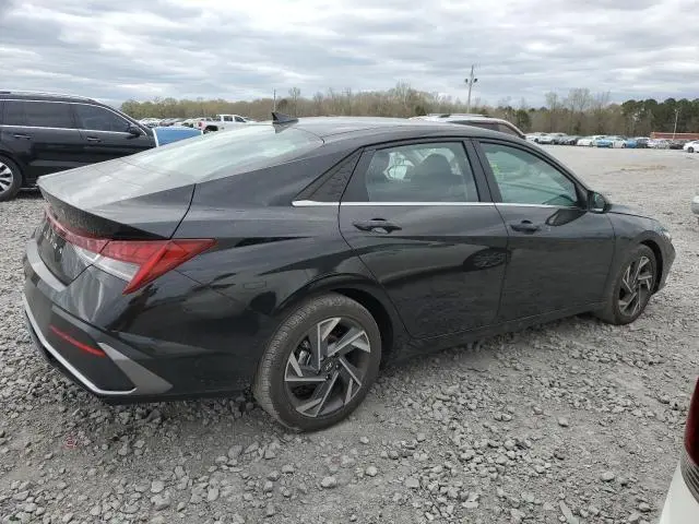 2024 HYUNDAI ELANTRA SEL  