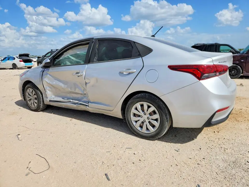 2022 HYUNDAI ACCENT SE  