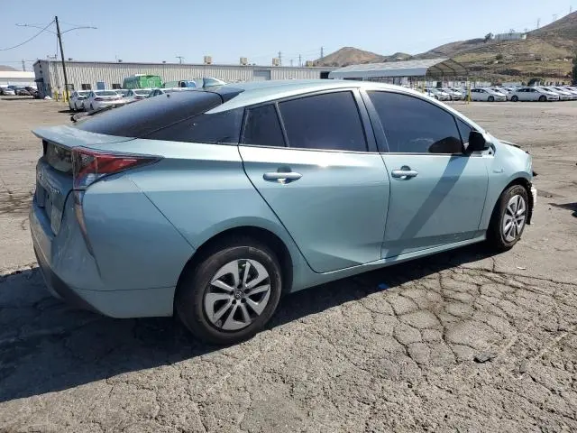 2017 TOYOTA PRIUS   
