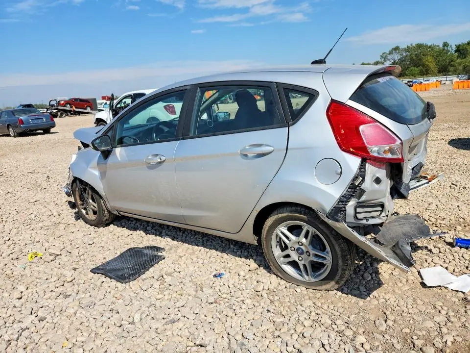 2018 FORD FIESTA SE  