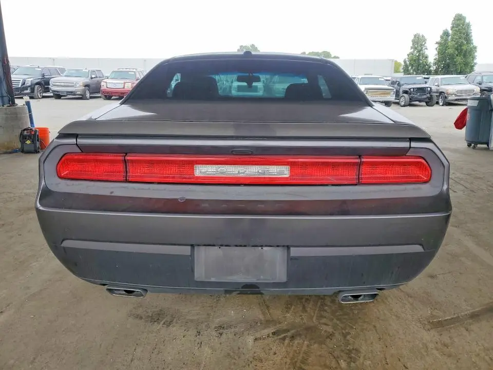 2013 DODGE CHALLENGER SXT  