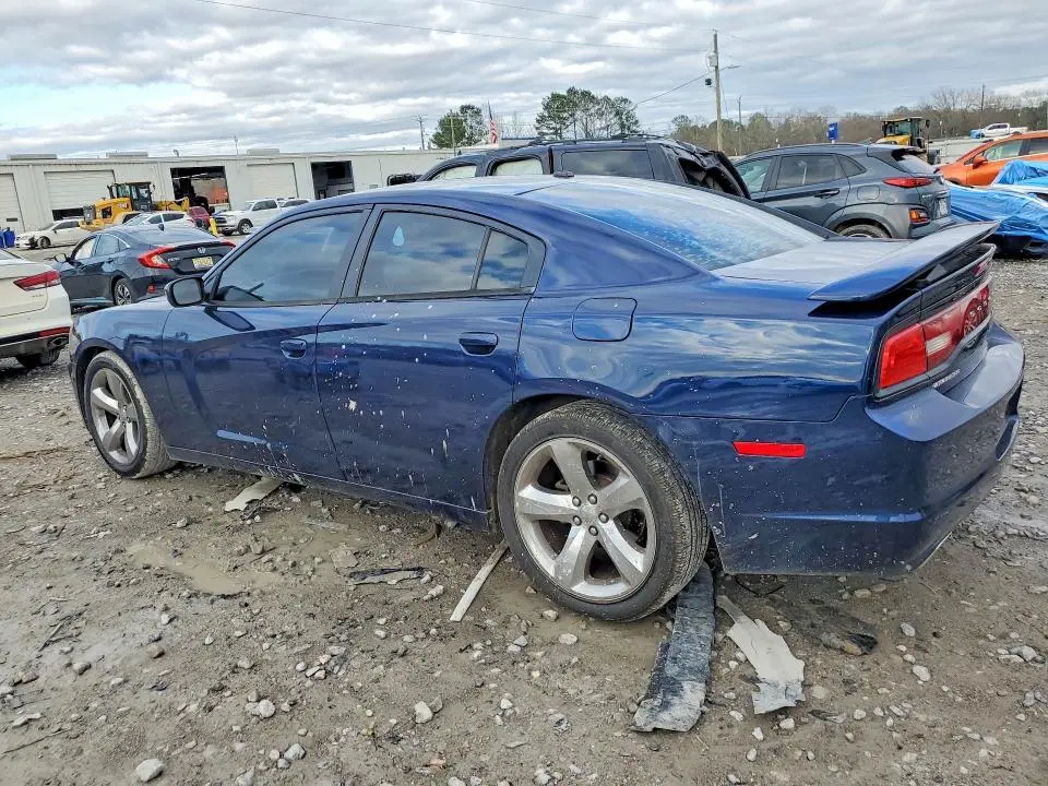 2013 DODGE CHARGER SE  