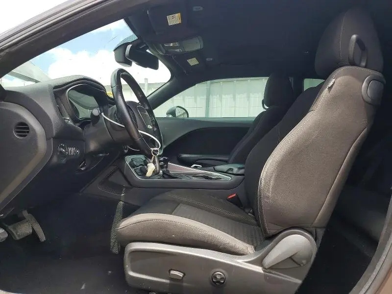 2021 DODGE CHALLENGER SXT  