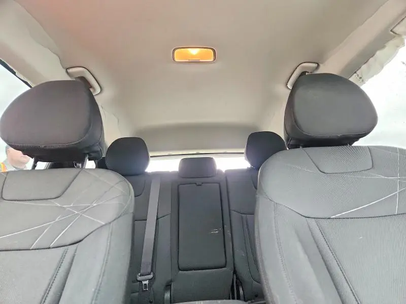 2022 HYUNDAI TUCSON SE  