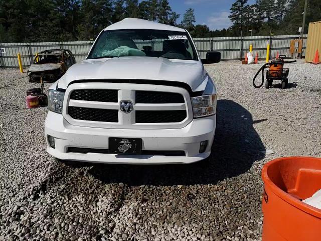 2016 RAM 1500 ST