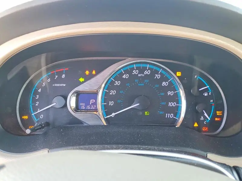 2014 TOYOTA SIENNA LIMITED 7-PASSENGER  