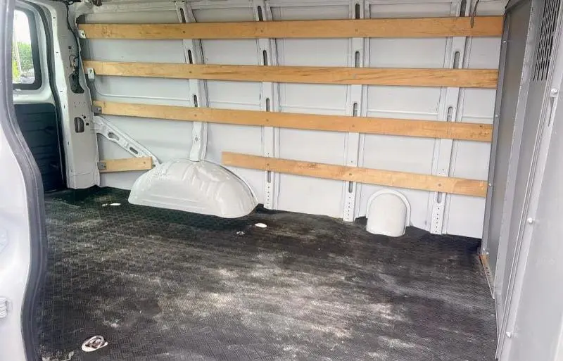 2022 GMC SAVANA G2500  