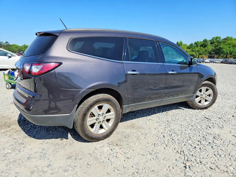 2014 CHEVROLET TRAVERSE LT  