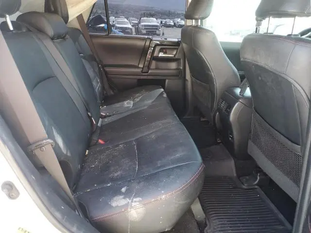 2017 TOYOTA 4RUNNER SR5/SR5 PREMIUM  