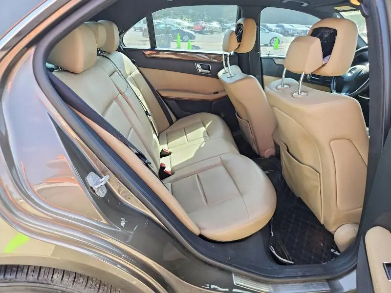2011 MERCEDES-BENZ E 350  