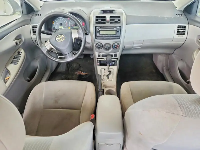 2012 TOYOTA COROLLA LE  