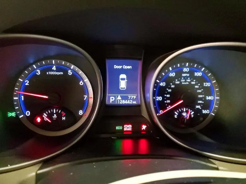 2016 HYUNDAI SANTA FE SE  