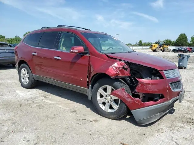 2010 CHEVROLET TRAVERSE LT  