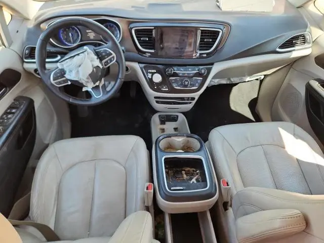 2017 CHRYSLER PACIFICA TOURING L PLUS  