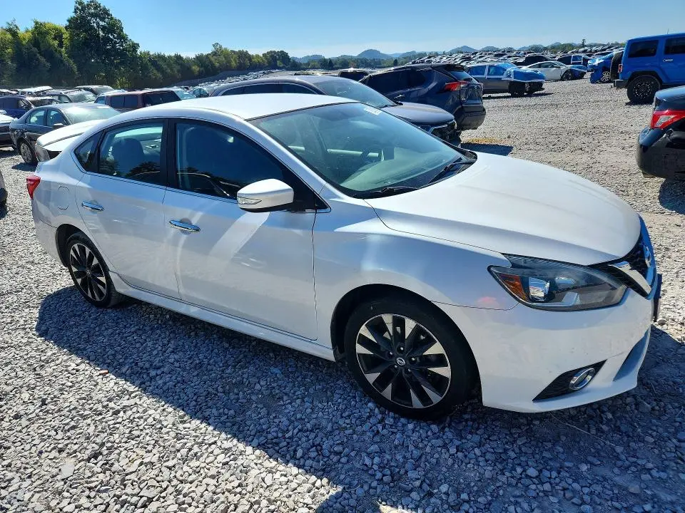 2018 NISSAN SENTRA SR  