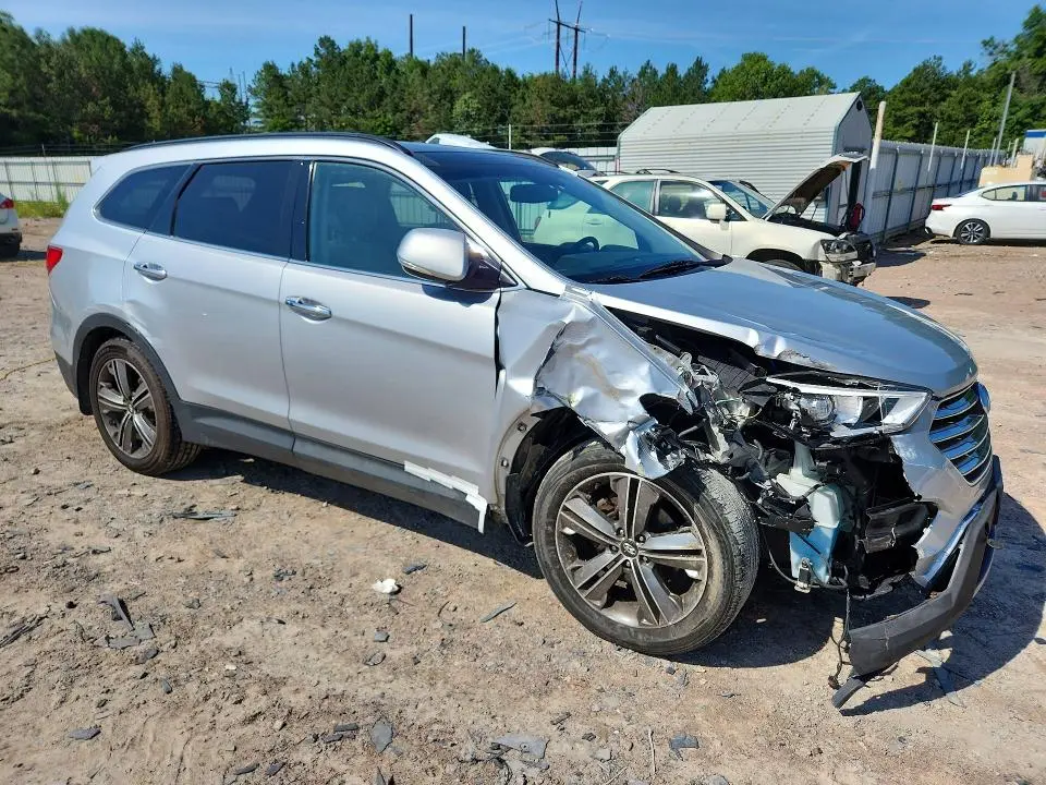 2016 HYUNDAI SANTA FE SE  