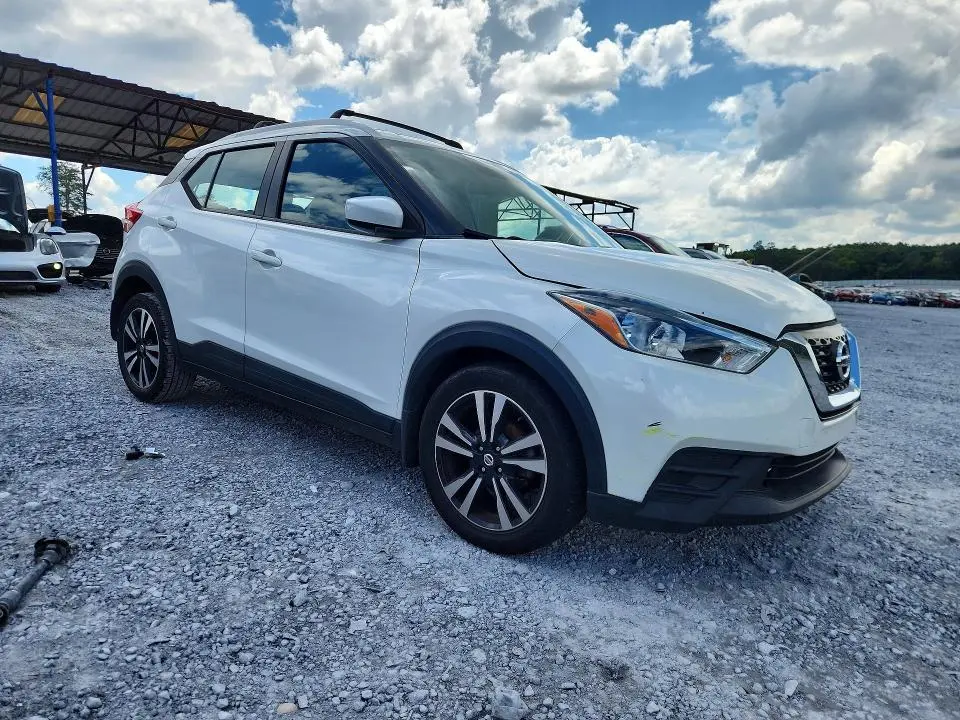 2019 NISSAN KICKS SV  