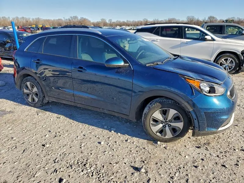 2017 KIA NIRO FE  