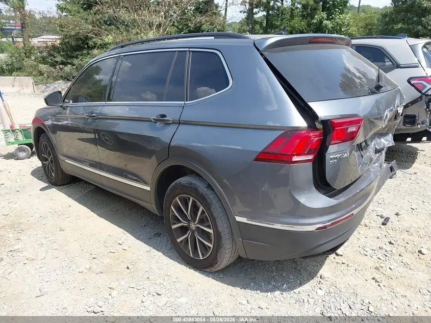 2021 VOLKSWAGEN TIGUAN  