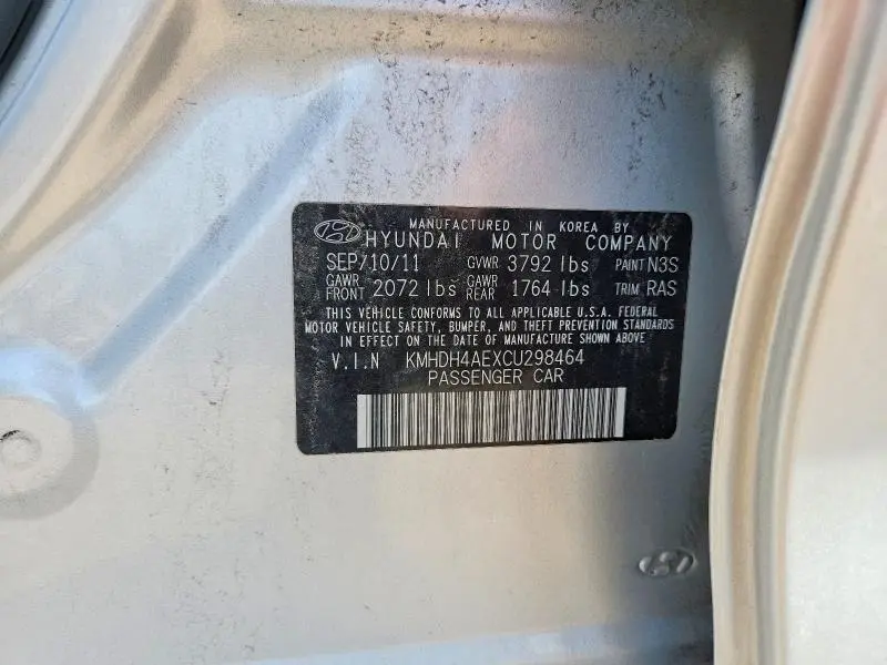 2012 HYUNDAI ELANTRA GLS  