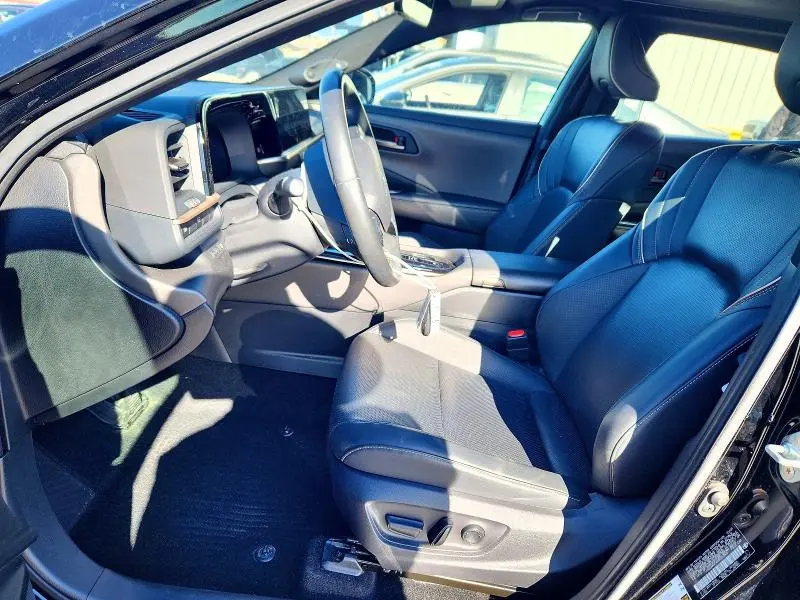 2025 TOYOTA CROWN NIGHTSHADE  