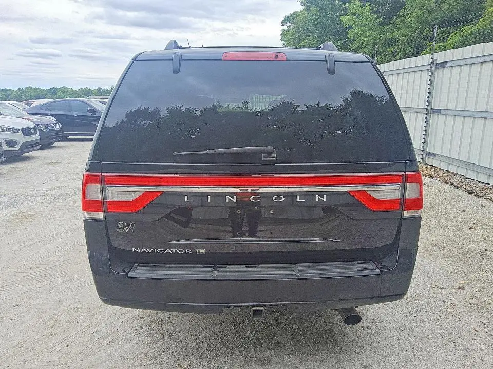2017 LINCOLN NAVIGATOR L SELECT  