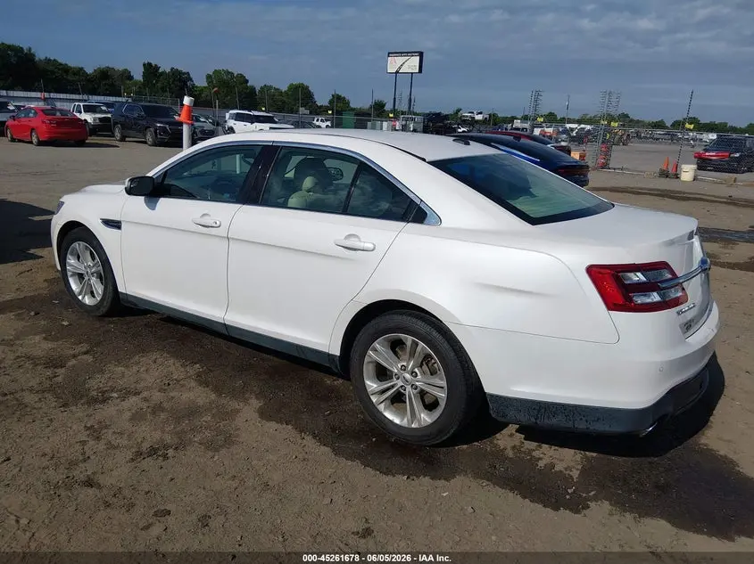 2017 FORD TAURUS SEL