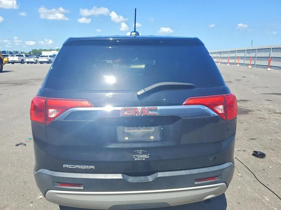2018 GMC ACADIA SLE  