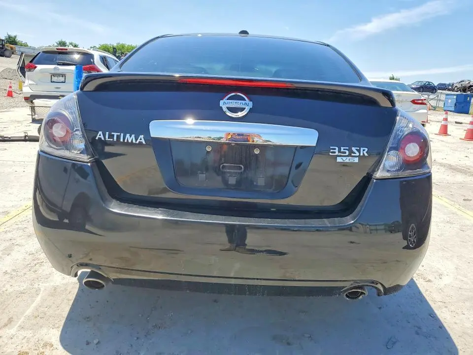 2010 NISSAN ALTIMA SR  