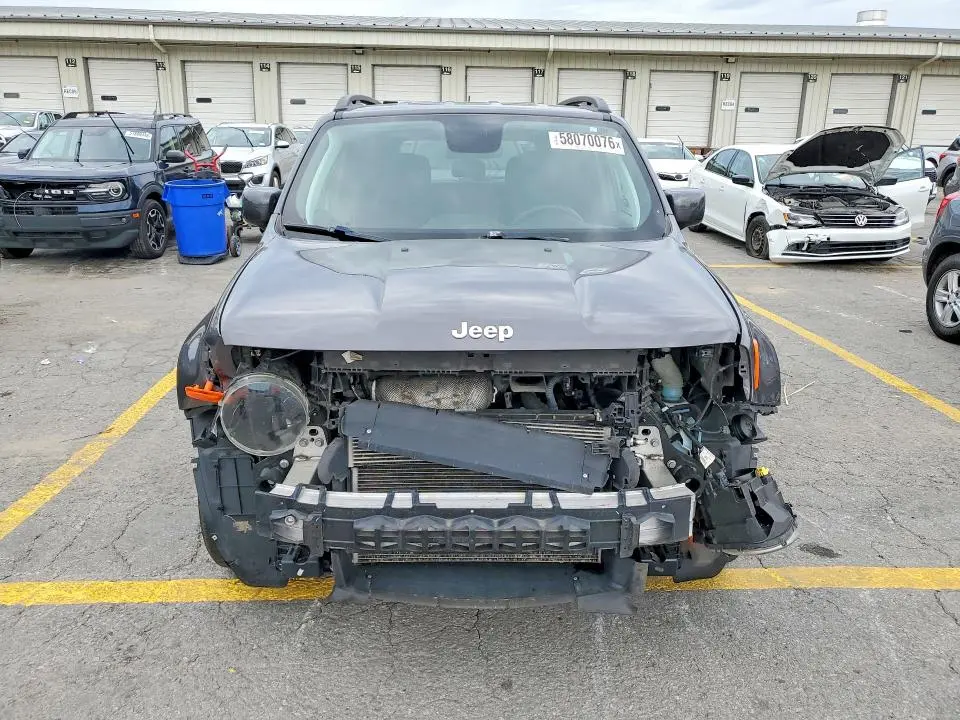 2019 JEEP RENEGADE LATITUDE  
