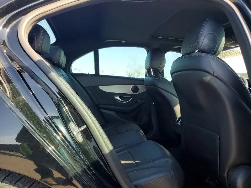 2018 MERCEDES-BENZ C 300  