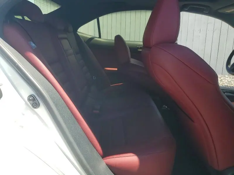 2017 LEXUS IS 200T  
